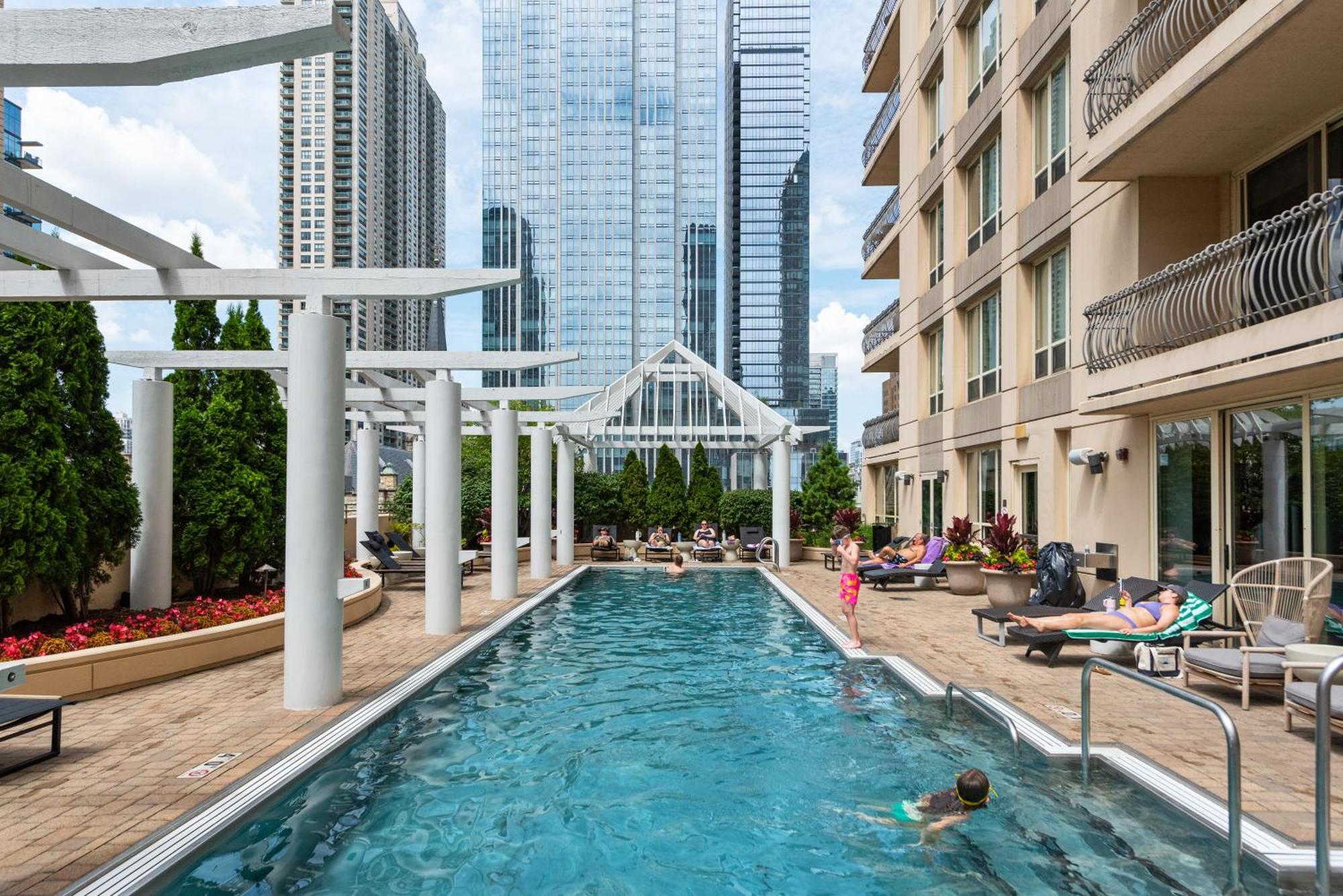 The Bernardin Gold Coast Luxury Apartments Near Magnificent Mile Chicago Exteriér fotografie