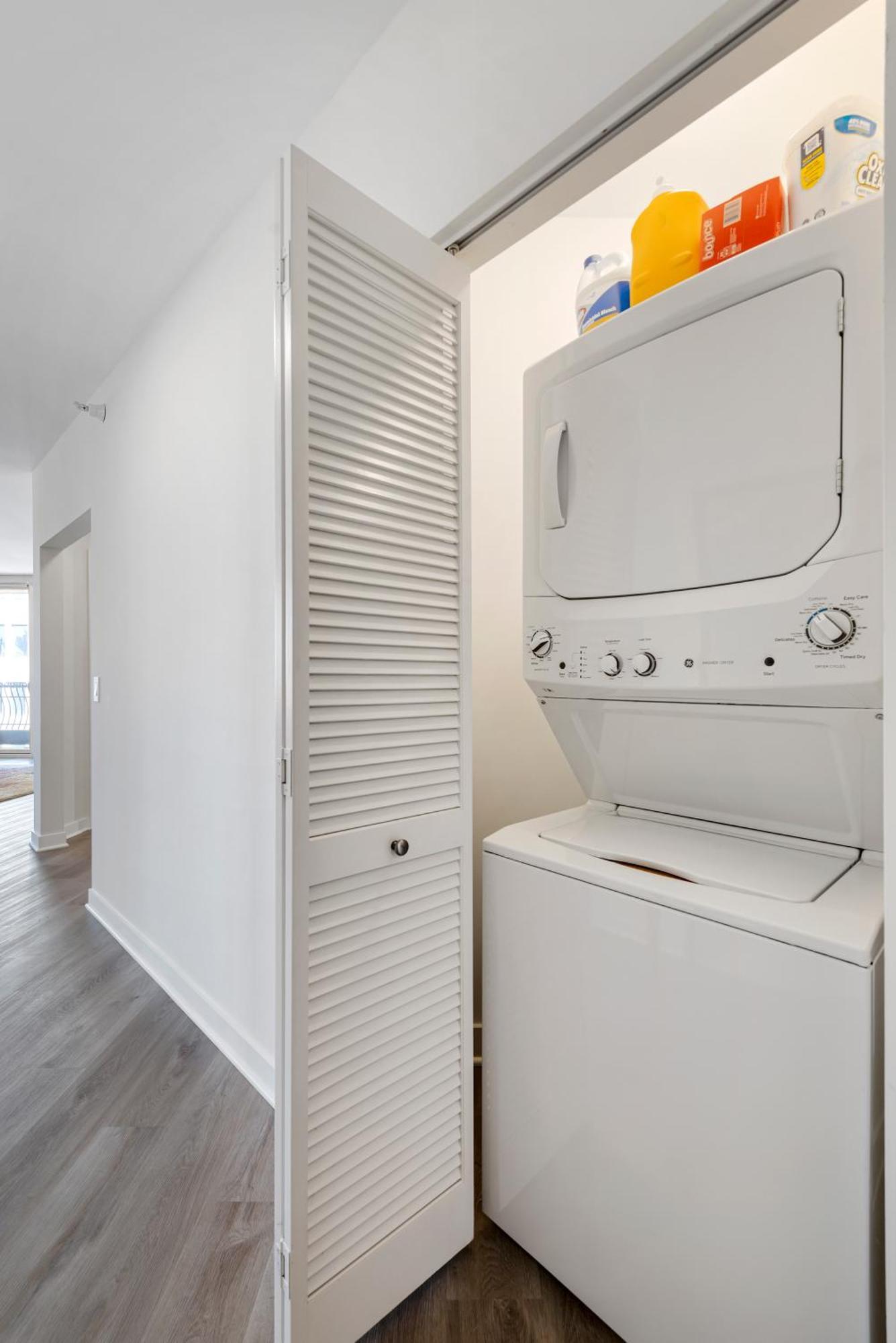 The Bernardin Gold Coast Luxury Apartments Near Magnificent Mile Chicago Exteriér fotografie