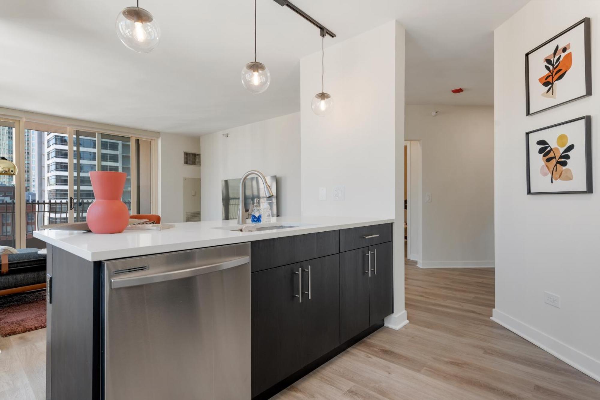 The Bernardin Gold Coast Luxury Apartments Near Magnificent Mile Chicago Exteriér fotografie